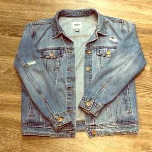Old Navy distressed denim jacket: XXL